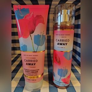 BATH & BODY WORKS SET - CARRIED AWAY